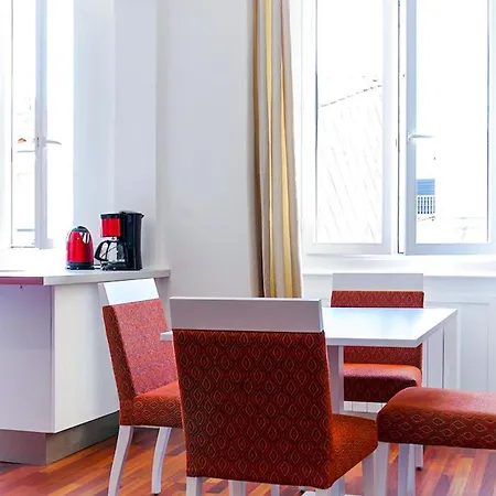 Sainte Catherine - Duplex 1 Proche Des Boutiques Du Centre Appartement *